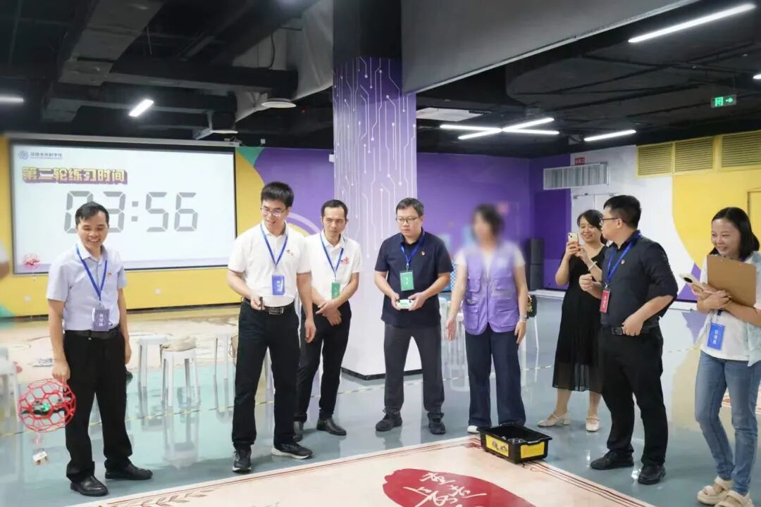 810.jpg